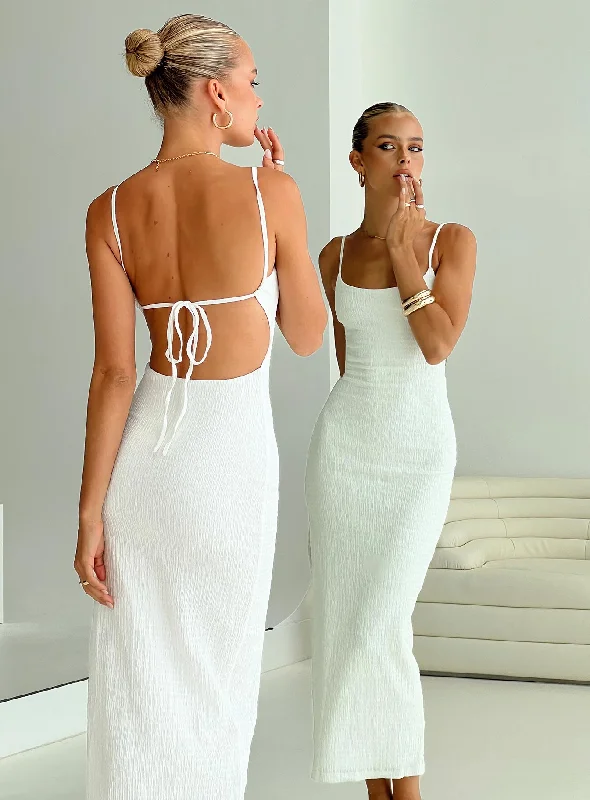 Elestria Maxi Dress White Petite