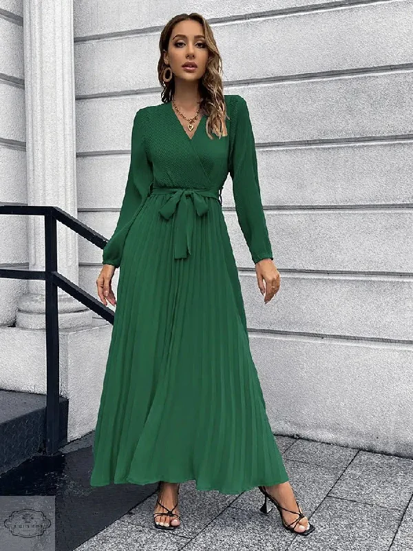 Long Sleeve Pleated Maxi Dress Fashionable Layered Maxi Dress