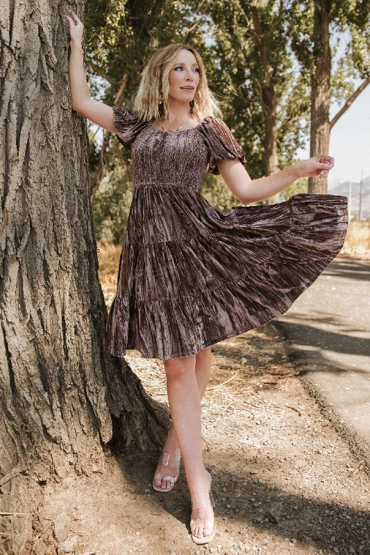 Fay Velvet Midi Dress | Cocoa Fashionable One-Shoulder Midi Dress