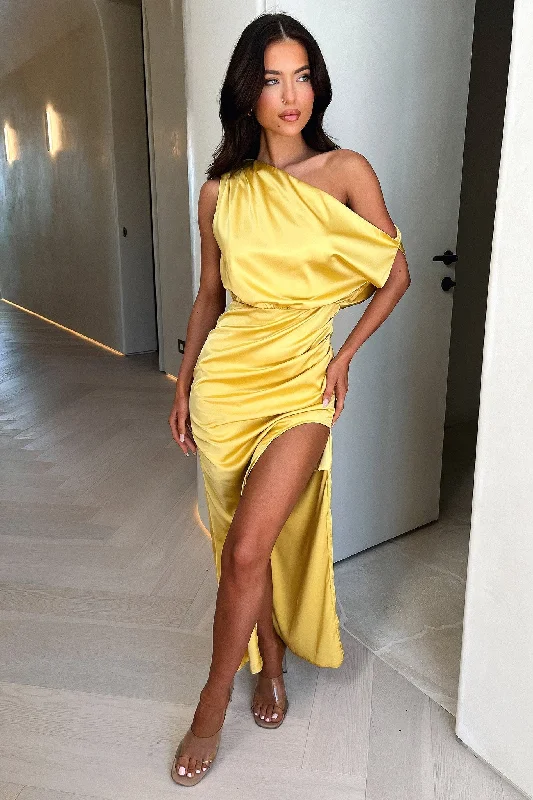 Gera Midi Dress - Yellow Comfortable Fit-and-Flare Midi Dress