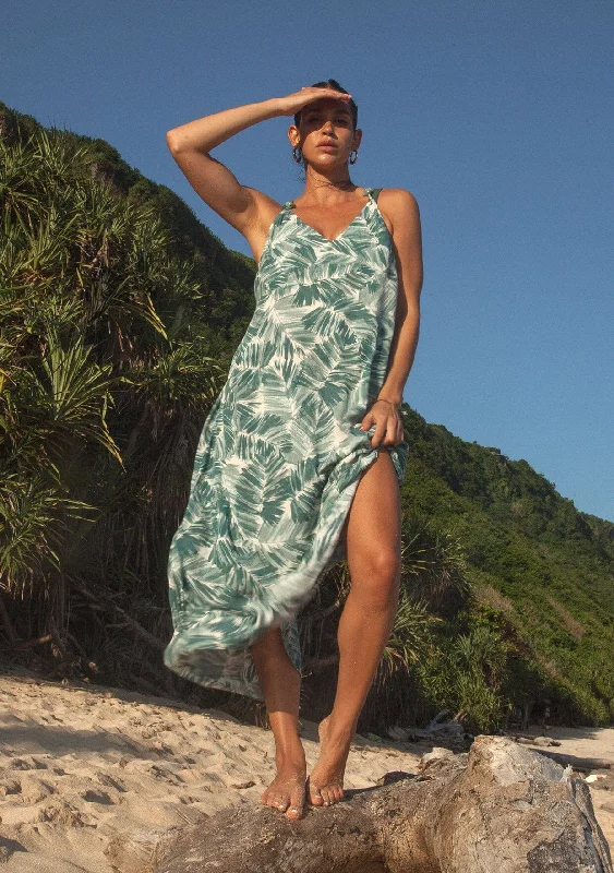 Shante Maxi Dress Elegant Pleated Maxi Dress