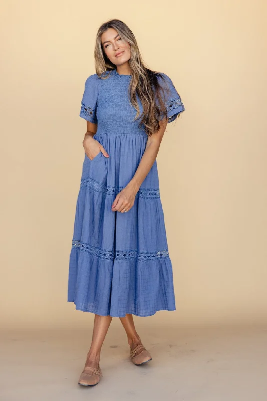 The River Detail Maxi Dress Comfortable Satin Maxi Dress
