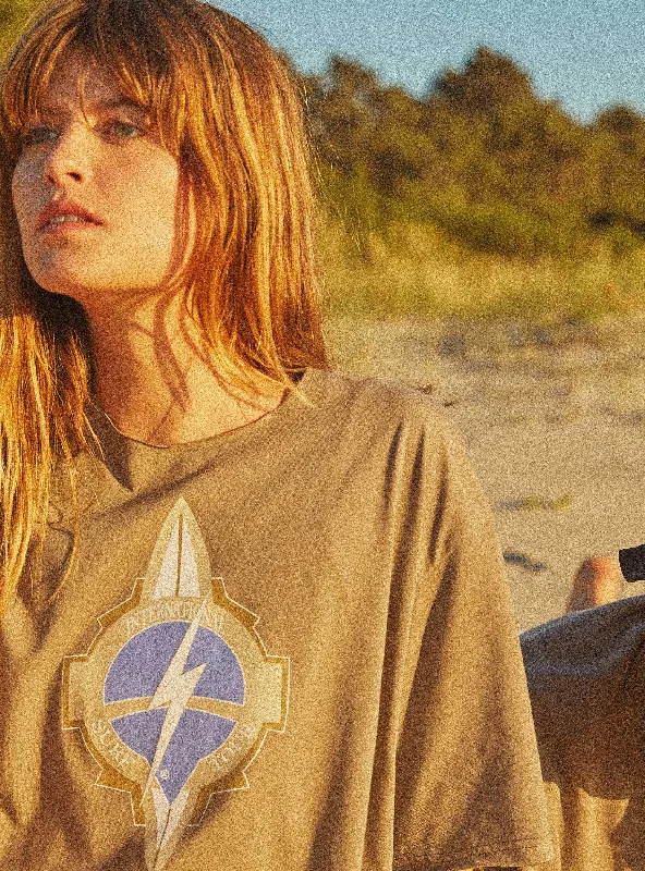 T-SHIRT OVERSIZED COM ESTAMPADO FRONTAL Fitted T-Shirt Seamless Stretchy