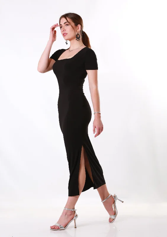 Square neck Maxi Dress short sleeve- Black Comfortable Maxi Dress with Sleeves