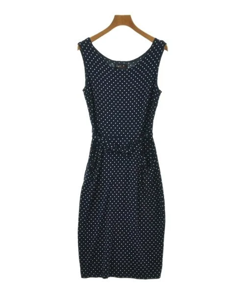 Agnes b. Dresses