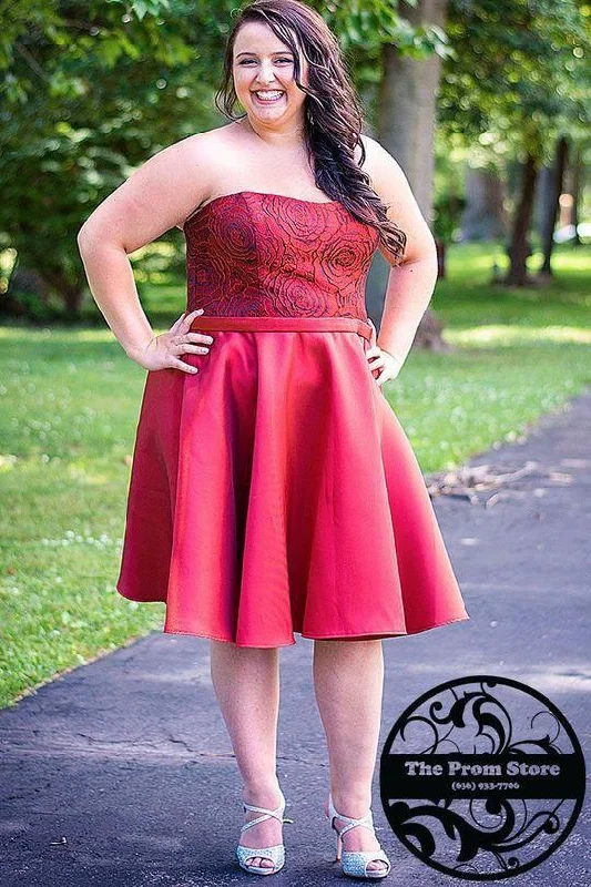 Sydneys Closet Strapless Short Prom Dress