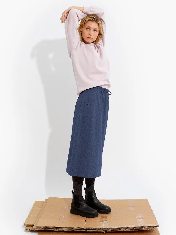 Autti Skirt Navy Blue midi skirt versatile