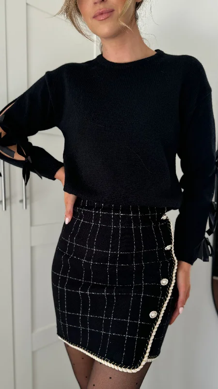 Jenna Black & Cream Check Pearl Button Detail Mini Skirt wool skirt warm