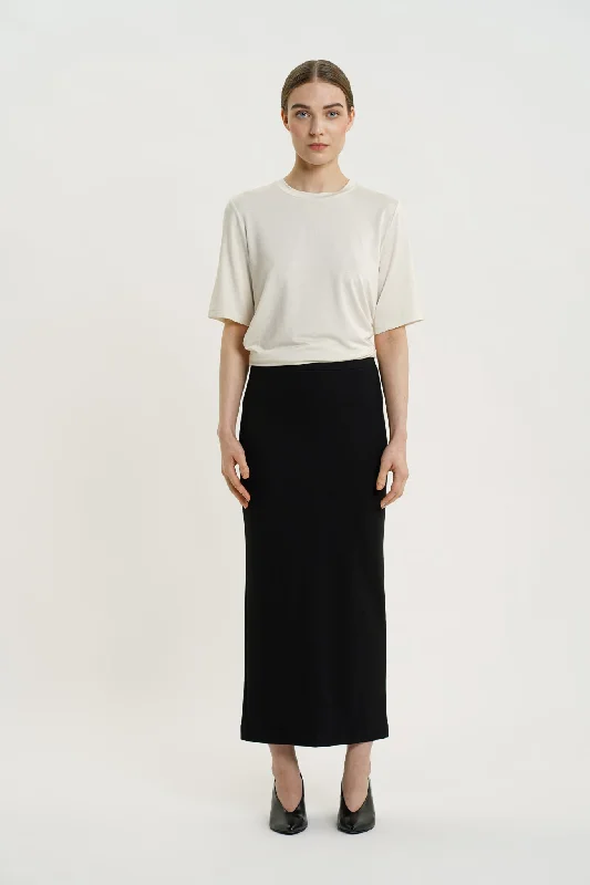 Lala Skirt Black asymmetrical skirt cut