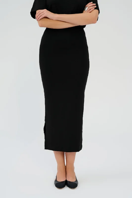 Saint Body Midi Skirt Black corduroy skirt comfortable